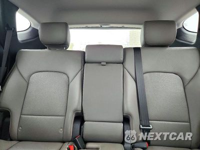 Zdjęcie 10 z 13 samochodu: 2017 HYUNDAI SANTA FE SPORT 2.4L VIN:5NMZU3LB2HH030588 - miniatura