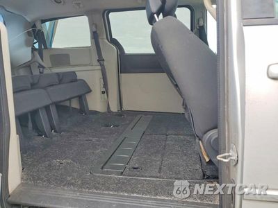 Zdjęcie 11 z 13 samochodu: 2010 DODGE GRAND CARAVAN SXT VIN:2D4RN5D15AR433204 - miniatura