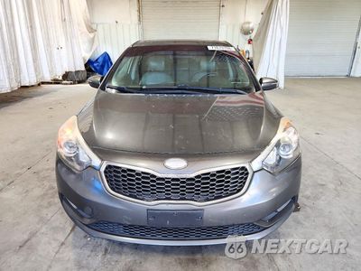 Piąte zdjęcie samochodu w środku: 2014 KIA FORTE EX VIN:KNAFX4A83E5101543 - miniatura
