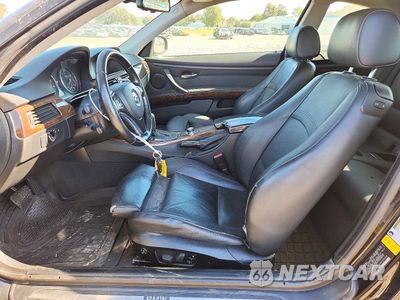 Zdjęcie 7 z 12 samochodu: 2010 BMW 335 XI VIN:WBAWC7C56AE270658 - miniatura