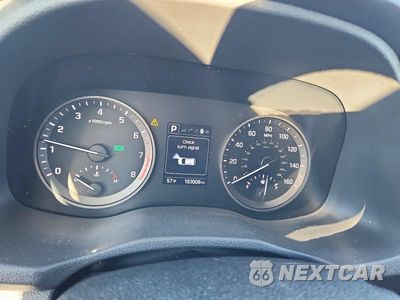 Zdjęcie 9 z 14 samochodu: 2016 HYUNDAI TUCSON LIMITED VIN:KM8J33A22GU026630 - miniatura