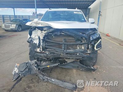 Piąte zdjęcie samochodu w środku: 2022 CHEVROLET SUBURBAN K1500 RST VIN:1GNSKEKD5NR280542 - miniatura