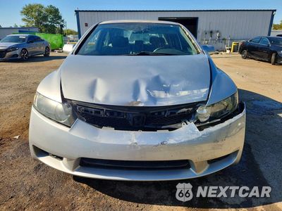 Piąte zdjęcie samochodu w środku: 2010 HONDA CIVIC LX VIN:2HGFA1F50AH309448 - miniatura