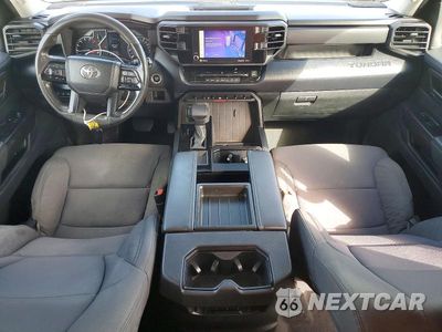 Zdjęcie 8 z 12 samochodu: 2023 TOYOTA TUNDRA SR VIN:5TFKB5AA1PX029502 - miniatura