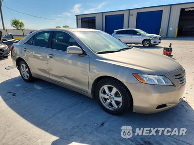Czwarte zdjęcie samochodu z boku: 2007 TOYOTA CAMRY LE V6 VIN:4T1BK46K67U504733 - miniatura