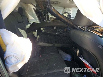 Zdjęcie 11 z 13 samochodu: 2019 LEXUS GX 460 VIN:JTJBM7FX0K5215228 - miniatura