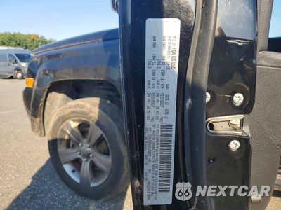 Zdjęcie 13 z 13 samochodu: 2017 JEEP PATRIOT SPORT VIN:1C4NJRBB4HD163647 - miniatura