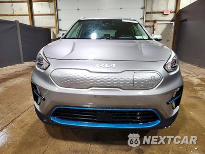 Piąte zdjęcie samochodu w środku: 2022 KIA NIRO EV S VIN:KNDCC3LG0N5161084 - miniatura