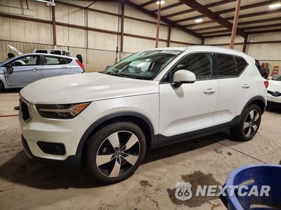 2021 VOLVO XC40 T5 MOMENTUM YV4162UK4M2399142 - główne zdjęcie licytacji z USA - miniatura