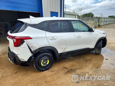 Trzecie zdjęcie samochodu z tyłu: 2026 KIA SELTOS LX VIN:KNDEP2AA3T7890428 - miniatura