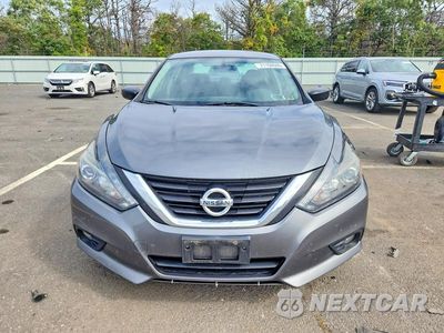 Piąte zdjęcie samochodu w środku: 2017 NISSAN ALTIMA 2.5 SR VIN:1N4AL3AP0HC285663 - miniatura