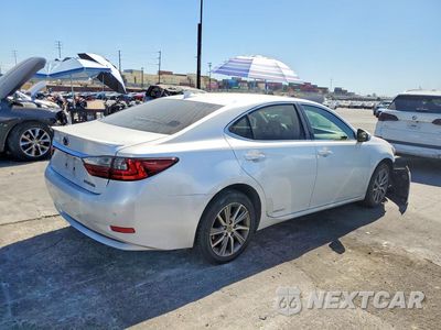 Trzecie zdjęcie samochodu z tyłu: 2017 LEXUS ES 300H VIN:JTHBW1GG9H2144452 - miniatura