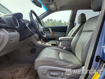 Zdjęcie 7 z 12 samochodu: 2008 TOYOTA HIGHLANDER HYBRID LIMITED VIN:JTEEW44A982020404 - miniatura