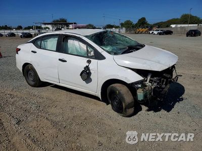 Czwarte zdjęcie samochodu z boku: 2021 NISSAN VERSA S VIN:3N1CN8DV5ML909768 - miniatura