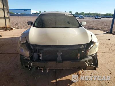 Piąte zdjęcie samochodu w środku: 2014 NISSAN MAXIMA 3.5 S VIN:1N4AA5APXEC455315 - miniatura