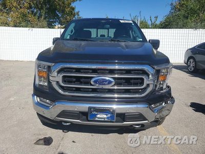 Piąte zdjęcie samochodu w środku: 2021 FORD F150 SUPERCREW VIN:1FTEW1EP2MKD72630 - miniatura