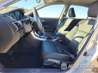 Zdjęcie 7 z 12 samochodu: 2015 HONDA ACCORD LX VIN:1HGCR2F33FA019825 - miniatura