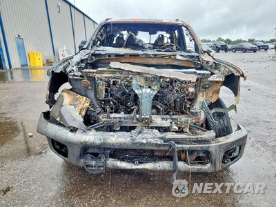 Piąte zdjęcie samochodu w środku: 2018 NISSAN TITAN SV VIN:1N6AA1E62JN530489 - miniatura