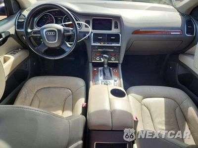 Zdjęcie 8 z 13 samochodu: 2011 AUDI Q7 PREMIUM PLUS VIN:WA1LMAFE3BD005533 - miniatura