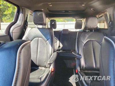 Zdjęcie 10 z 13 samochodu: 2020 CHRYSLER PACIFICA HYBRID LIMITED VIN:2C4RC1N75LR193251 - miniatura