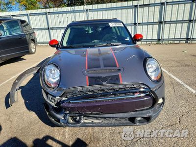 Piąte zdjęcie samochodu w środku: 2018 MINI COOPER S VIN:WMWXP7C5XJ2A48847 - miniatura