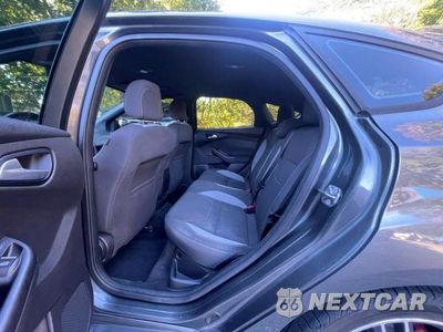 Zdjęcie 12 z 13 samochodu: 2018 FORD FOCUS ST VIN:1FADP3L99JL213446 - miniatura