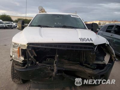 Piąte zdjęcie samochodu w środku: 2019 FORD F150 VIN:1FTMF1C51KKD84729 - miniatura