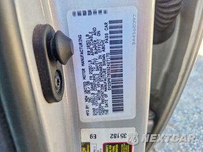 Zdjęcie 13 z 13 samochodu: 2009 PONTIAC VIBE VIN:5Y2SP67859Z427170 - miniatura