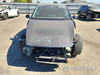 Piąte zdjęcie samochodu w środku: 2026 TESLA MODEL Y VIN:7SAYGDEE0TF454185 - miniatura
