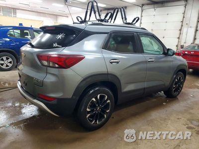 Trzecie zdjęcie samochodu z tyłu: 2021 CHEVROLET TRAILBLAZER LT VIN:KL79MPSL2MB005624 - miniatura