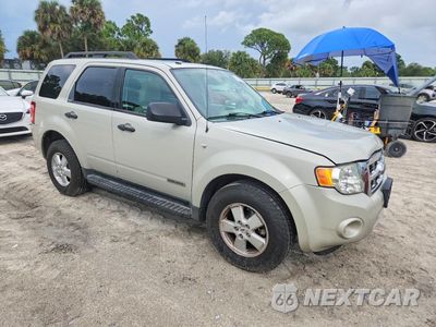 Czwarte zdjęcie samochodu z boku: 2008 FORD ESCAPE XLT VIN:1FMCU03158KB59954 - miniatura