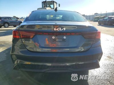 Zdjęcie 6 z 12 samochodu: 2023 KIA FORTE LXS VIN:3KPF24AD9PE552711 - miniatura
