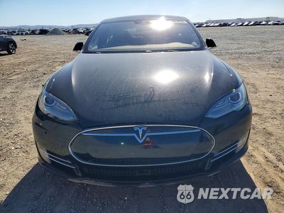Piąte zdjęcie samochodu w środku: 2014 TESLA MODEL S VIN:5YJSA1H10EFP51634 - miniatura