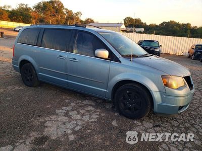 Czwarte zdjęcie samochodu z boku: 2010 CHRYSLER TOWN & COUNTRY TOURING VIN:2A4RR5D10AR373392 - miniatura