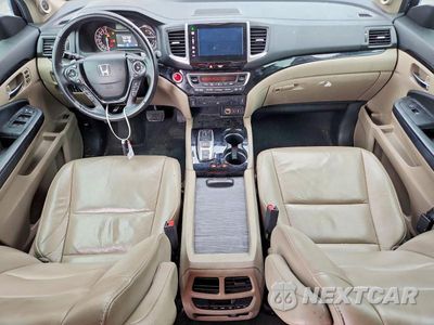 Zdjęcie 8 z 13 samochodu: 2016 HONDA PILOT TOURING VIN:5FNYF5H9XGB021760 - miniatura