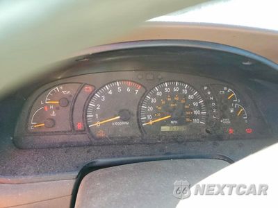 Zdjęcie 9 z 12 samochodu: 2004 TOYOTA TUNDRA LIMITED VIN:5TBDT48194S461190 - miniatura
