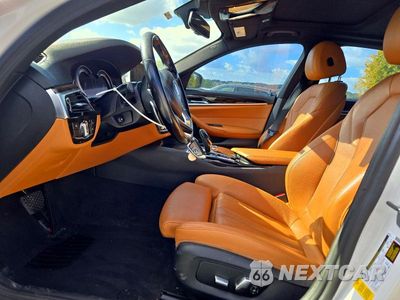 Zdjęcie 7 z 12 samochodu: 2017 BMW 530 I VIN:WBAJA5C3XHG456432 - miniatura