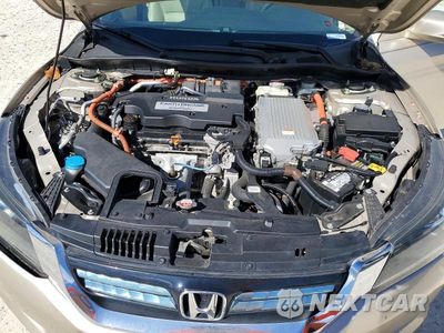 Zdjęcie 11 z 13 samochodu: 2015 HONDA ACCORD HYBRID EXL VIN:1HGCR6F53FA014312 - miniatura