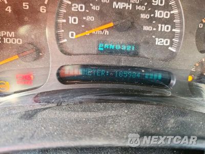 Zdjęcie 9 z 12 samochodu: 2003 CHEVROLET AVALANCHE C1500 VIN:3GNEC13T03G310665 - miniatura