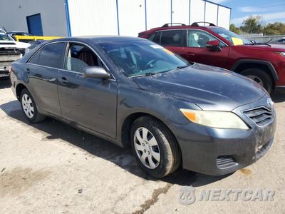 Czwarte zdjęcie samochodu z boku: 2011 TOYOTA CAMRY LE VIN:4T1BF3EK1BU145705 - miniatura