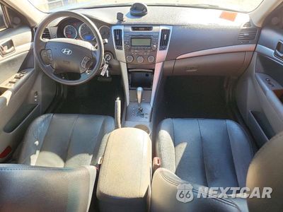 Zdjęcie 8 z 12 samochodu: 2009 HYUNDAI SONATA GLS VIN:5NPET46C39H563520 - miniatura