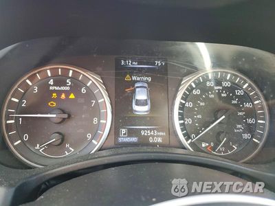Zdjęcie 9 z 12 samochodu: 2018 INFINITI Q50 VIN:JN1EV7AR9JM433262 - miniatura