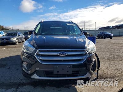 Piąte zdjęcie samochodu w środku: 2017 FORD ESCAPE TITANIUM VIN:1FMCU9J98HUE43855 - miniatura