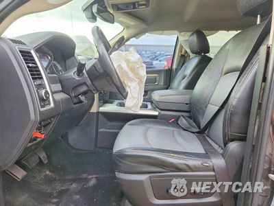 Zdjęcie 7 z 12 samochodu: 2016 RAM 1500 SLT VIN:3C6RR7LT7GG232989 - miniatura