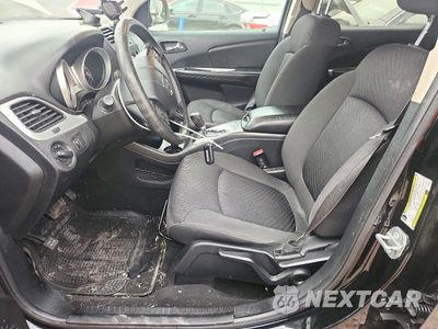 Zdjęcie 7 z 12 samochodu: 2018 DODGE JOURNEY SE VIN:3C4PDCAB6JT528845 - miniatura