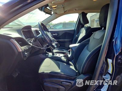 Zdjęcie 7 z 13 samochodu: 2014 JEEP CHEROKEE LATITUDE VIN:1C4PJMCS7EW121614 - miniatura