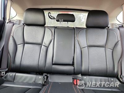 Zdjęcie 10 z 14 samochodu: 2018 SUBARU CROSSTREK LIMITED VIN:JF2GTAJC9JH262818 - miniatura
