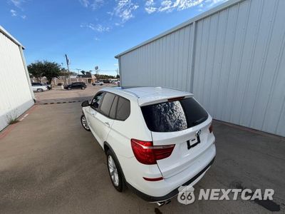 Trzecie zdjęcie samochodu z tyłu: 2016 BMW X3 XDRIVE28I VIN:5UXWX9C56G0D74643 - miniatura