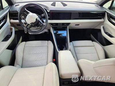 Zdjęcie 8 z 13 samochodu: 2025 PORSCHE MACAN VIN:WP1AD2XA3SL077560 - miniatura