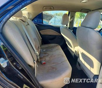 Zdjęcie 10 z 13 samochodu: 2008 TOYOTA YARIS BASE VIN:JTDBT923381283107 - miniatura
